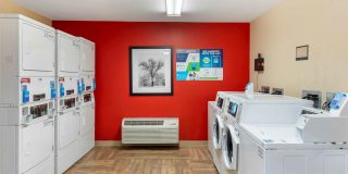 Los Angeles - Ontario Airport Gallery 19