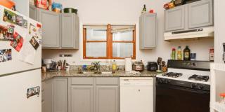 1342 Hubbard Gallery 2