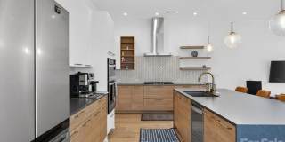 Spacious 3BR Townhome in Charlotte Gallery 16