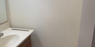 207 N LINDEN AVE. Gallery 8