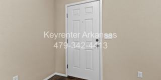 Beautiful home Located in desirable west Fayetteville neighborhood with playground Gallery 6