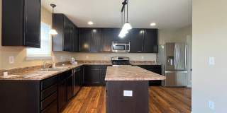 Updated 4 Bed 3 Bath Home In Fairview Heights! Gallery 10