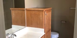 4 Bed, 3 Bath with Fenced Backyard!! Gallery 11