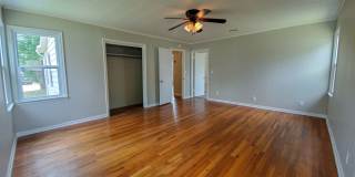 3 Bed 1 Bath Home in Shawnee Gallery 15
