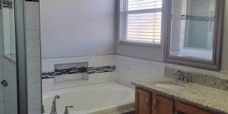 1324 Franford Drive Gallery 25