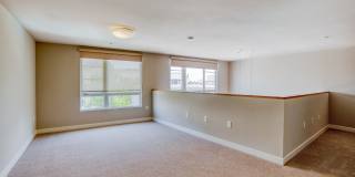 5550 Wilshire at Miracle Mile by Windsor Gallery 32