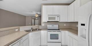 7152 STONELION Circle Gallery 12