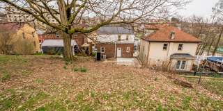 Stunning 2 bedroom home in Brookline available July 15! Gallery 17
