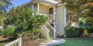 Lovely South Asheville Condo Gallery 1