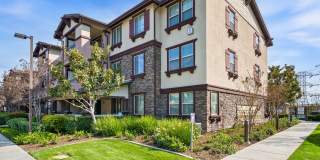 Meadow Square Apartment Homes - Affordable Housing Gallery 30