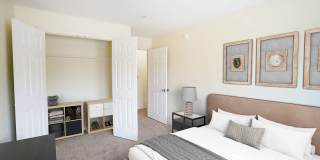 Diamond Pointe Apartments Gallery 3