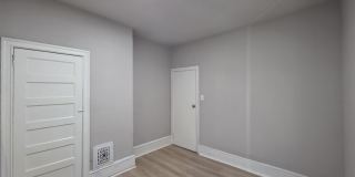 5137 MARION Street Gallery 14