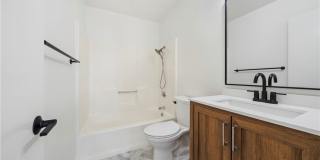 2524 Elden Avenue Gallery 16