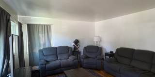 Spacious 4 bed 2 Bath Centrally Located Gallery 5
