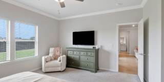 Like-new 4BR/3BA home in desirable St. Clair Place! Gallery 21