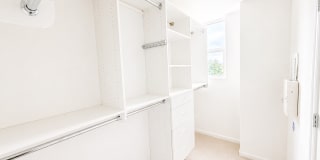 Now Available for Rent — Beautiful 3-Story Townhome in Hayward Gallery 7