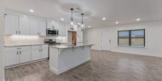 116 North Panther Avenue Gallery 3