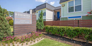 Dominion at Oak Forest Apartments Gallery 5