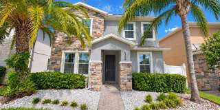 3 Bedroom Home Across from Park with Solar & Lawn Service – Orlando 3 Bedroom Home Across from Park with Solar & Lawn Service – Orlando Gallery 1