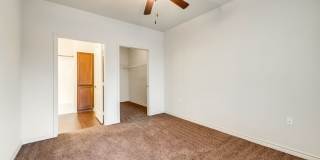 Majors Place Gallery 19