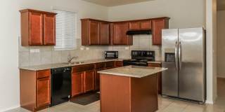 Perfect 3 bedroom ready to call home! Gallery 6