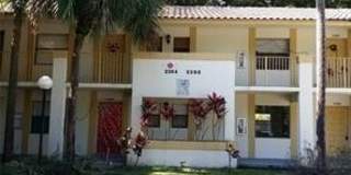 2388 Coral Springs Dr Gallery 1