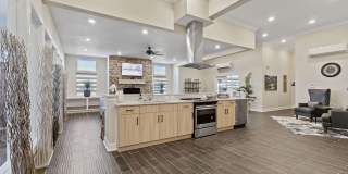 Johnstown Plaza Apartments Gallery 15