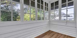 2348 Court R Gallery 31