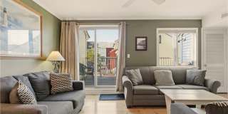 216 Goddard Row Gallery 1