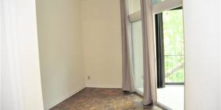 4540 Laclede Avenue Gallery 8