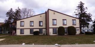 2 Bedroom Condo in Burnt Tavern Manor Brick Gallery 1