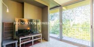 24 Longfellow Road Gallery 21