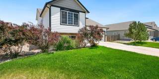Totally Updated 3 Bedroom 4 Bath home Gallery 3