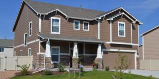 Beautiful Bedroom in Forest Meadows! Gallery 1
