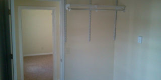 110 Niagara St Gallery 4