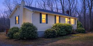 Refined Ranch Living in a Private Natural Setting Gallery 1