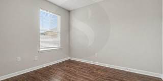 4561 Parkway Circle Gallery 25