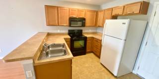 3/2.5 Townhouse For Rent in SouthMeadow Gallery 9