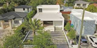 330 SW 19th Rd Gallery 36