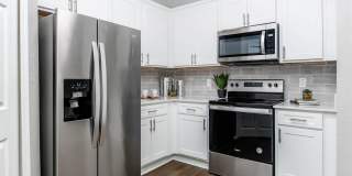 Registry at Windsor Parke Gallery 42