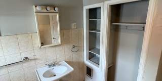 4-bedroom home in the heat of Reading! Gallery 18