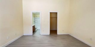 2137 Windhurst Street Gallery 17