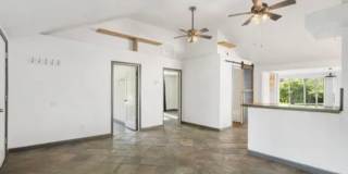 3 Bedroom | 1 Bathroom | 1 Car Detached Garage | Pets Welcome! 3 Bedroom | 1 Bathroom | 1 Car Detached Garage | Pets Welcome! Gallery 5