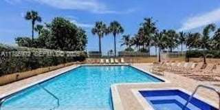 8855 Collins Ave Gallery 10