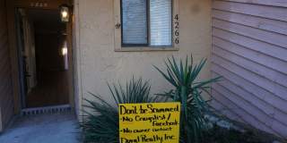 2 Bedroom 2.5 Bath Mandarin Townhome Gallery 1