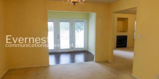 702 Westgate Circle Gallery 5