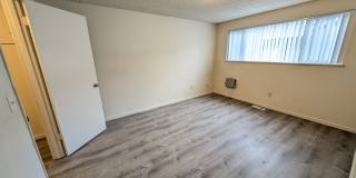 2 bedroom 1 bath duplex Gallery 12