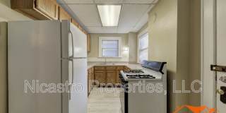 1638 Indianola Avenue Gallery 34