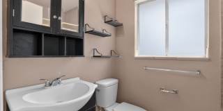 Spacious 4BR House in Colorado Springs Gallery 20