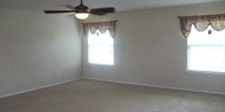 BEAUTIFUL 5 BEDROOM, 3.5 BATHROOM HOME! Gallery 15